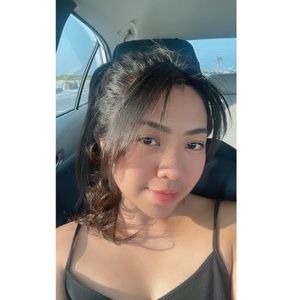 Meet your Posher, Desy